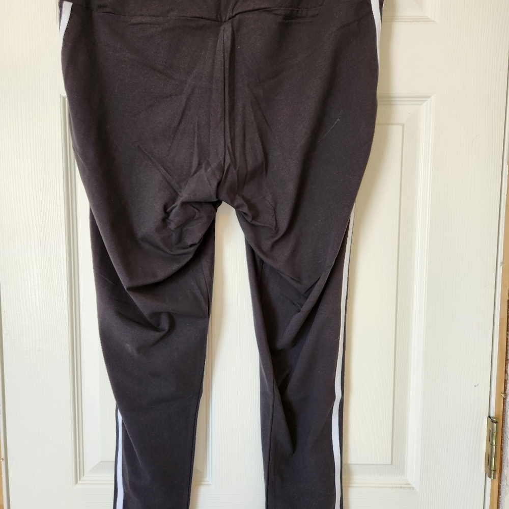 ADIDAS NWT TIGHTS -Size 2X Black with 3 White Stripes on side! - Picture 4 of 5